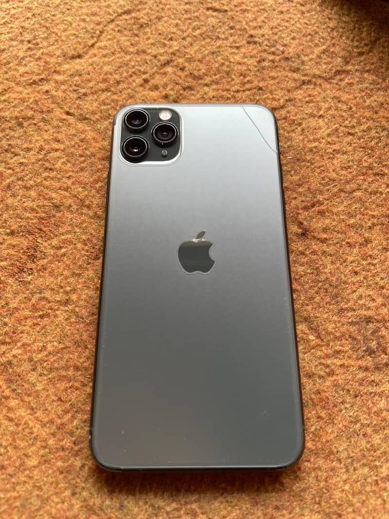 iPhone 11 Pro Max 3