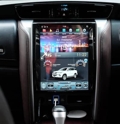 Toyota Fortuner Multimedia Tesla Style