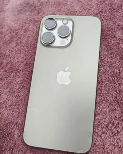 Apple iPhone 15 Pro Max