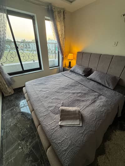 One bedroom daily basis laxusry short stay apartment available for rent