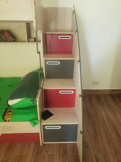 bunk bed