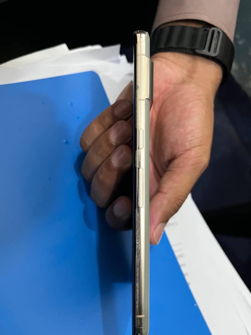 Google Pixel 7 Pro 2