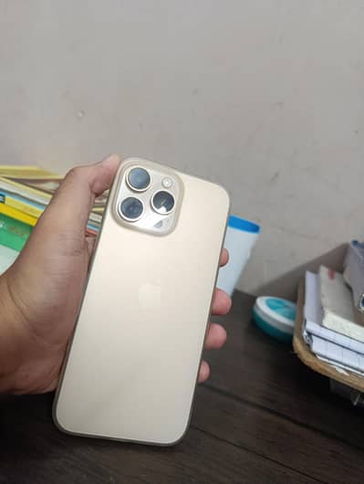 Apple iPhone 16 Pro Max
