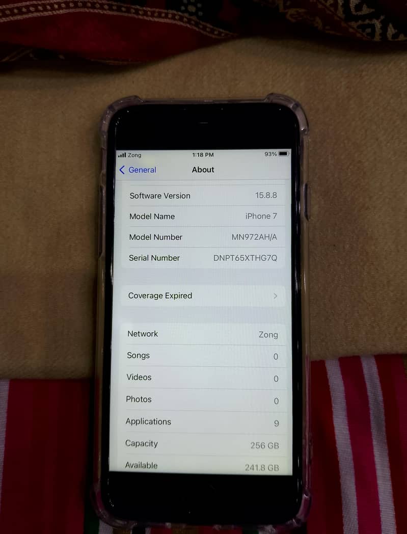Apple iPhone 7 3