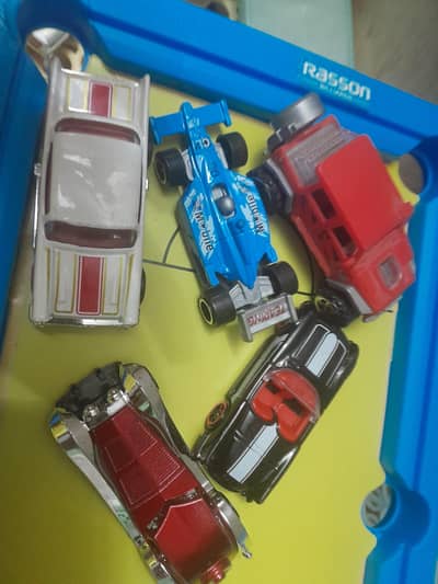 toy car