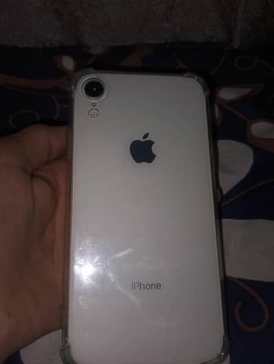 Apple iPhone XR