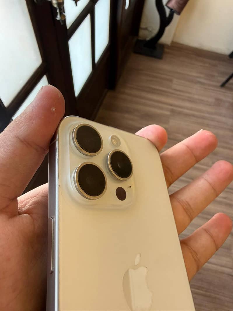 Iphone 15 Pro 7