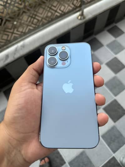 Apple iPhone 13 Pro