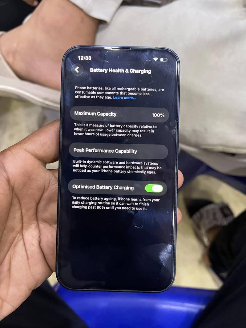Apple iPhone 13 5