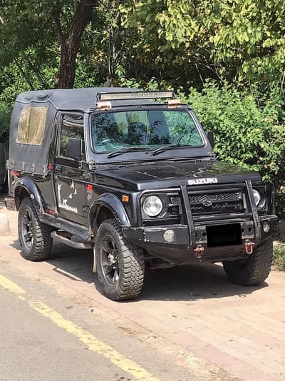 Suzuki Sj410