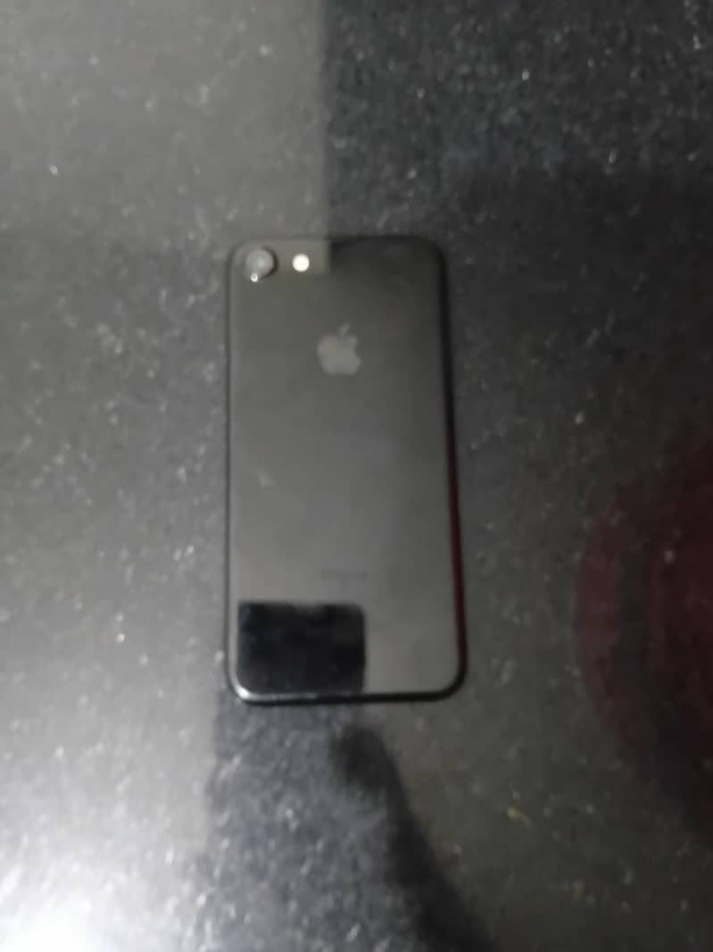 iPhone 7 0