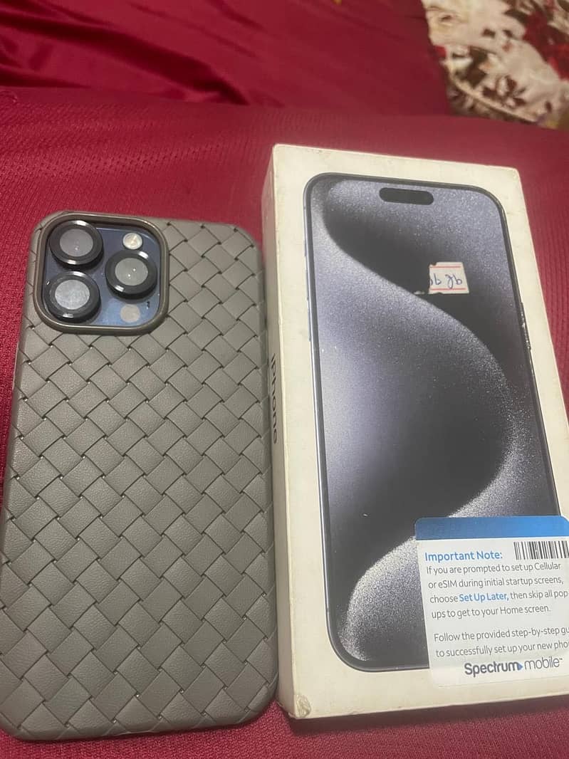 iPhone 15 Pro Max 1
