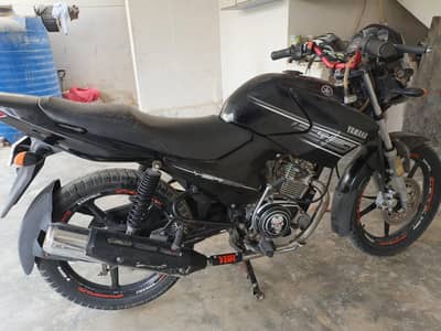 Yamaha Ybr 125 esd self start best condition