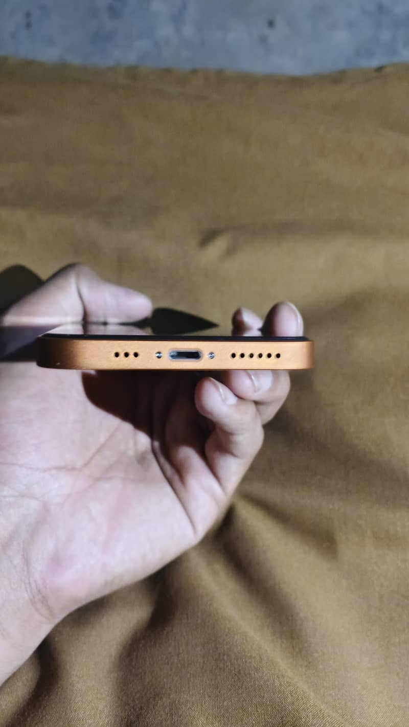Apple iPhone X 3
