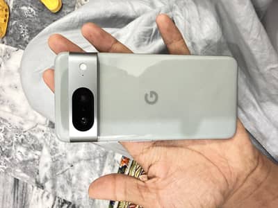 Google Pixel 8