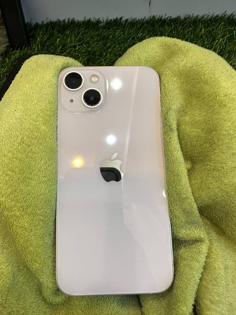Apple iPhone 13 3