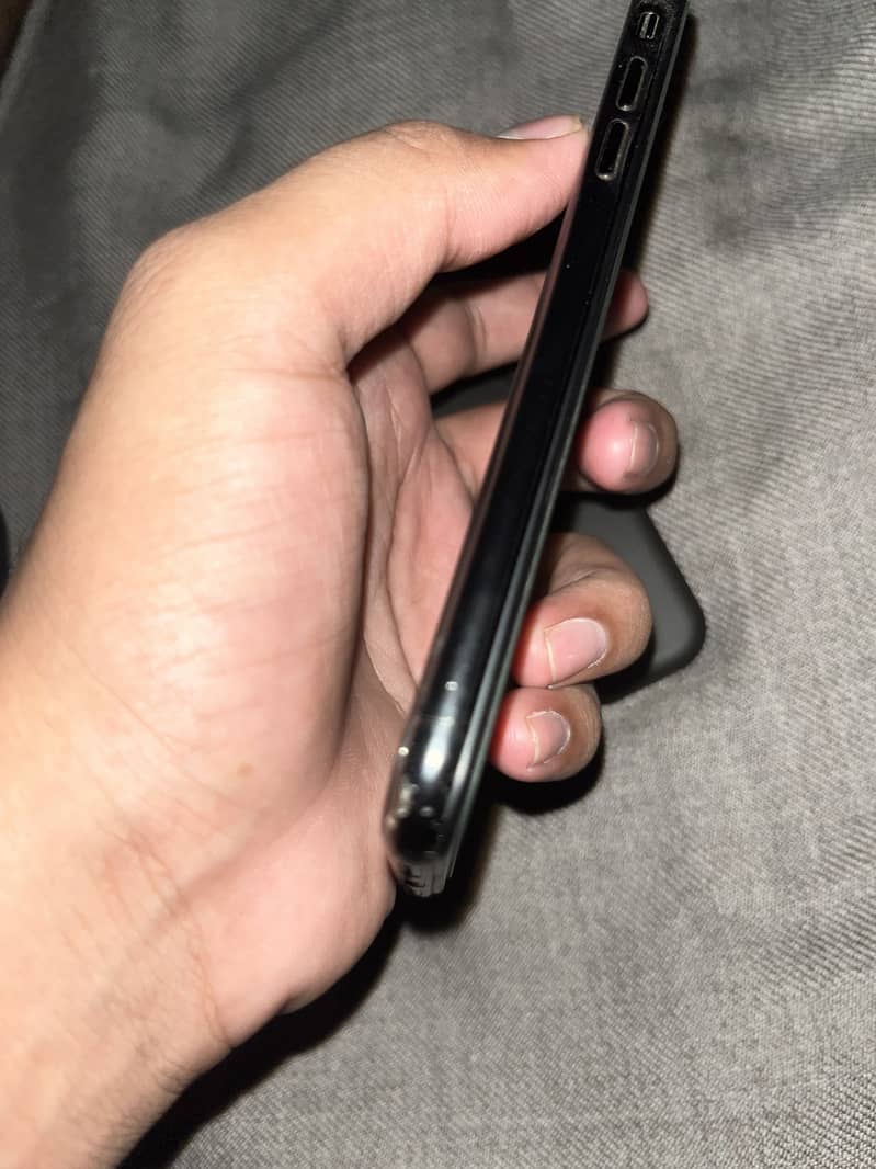 Apple iPhone X 1
