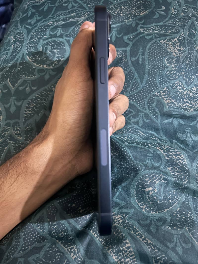 Apple iPhone 14 plus jv 3