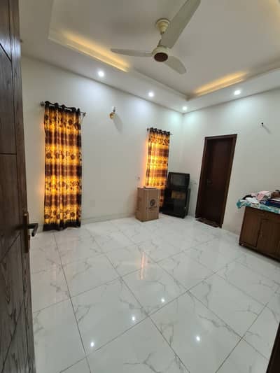 10 Marla Corner House For Sale In Fazaia Housing Scheme Phase 1 Prime Location