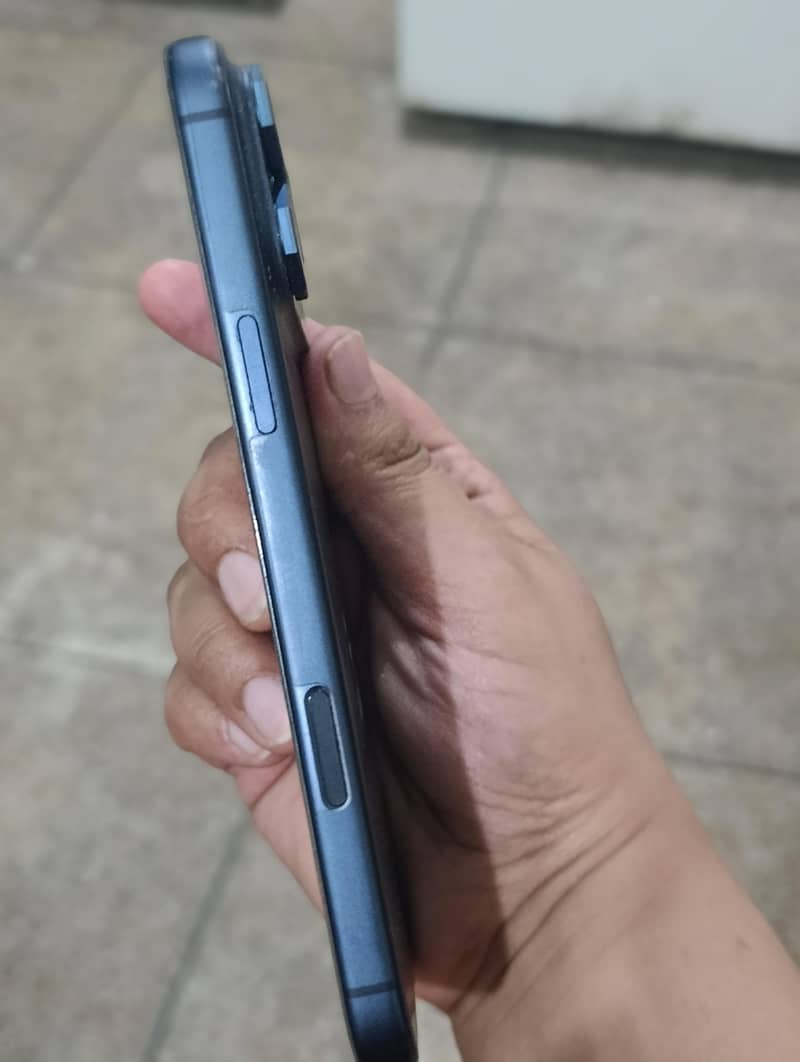 Apple iPhone 17 Pro Max 3