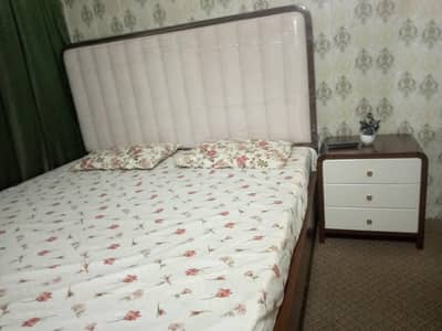 king size bed set/ bed set/ wooden bed set