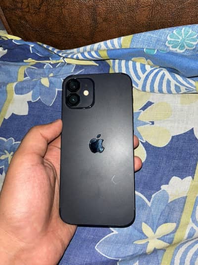 Apple iPhone 12