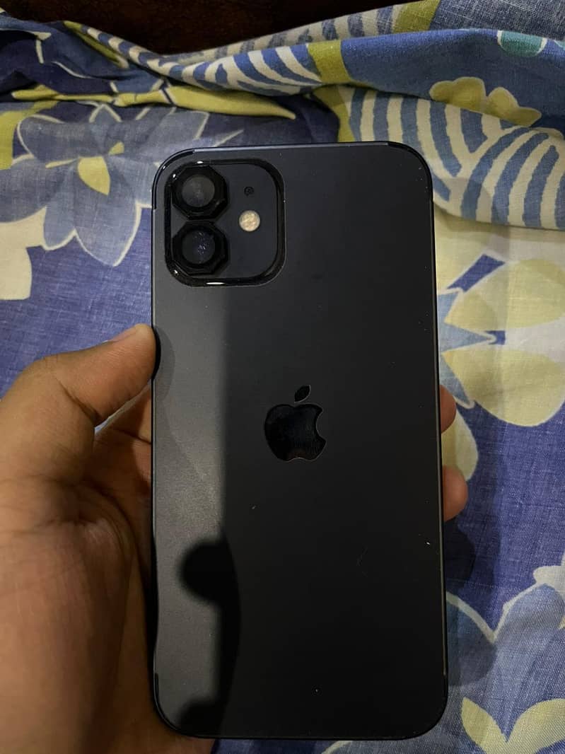 Apple iPhone 12 2