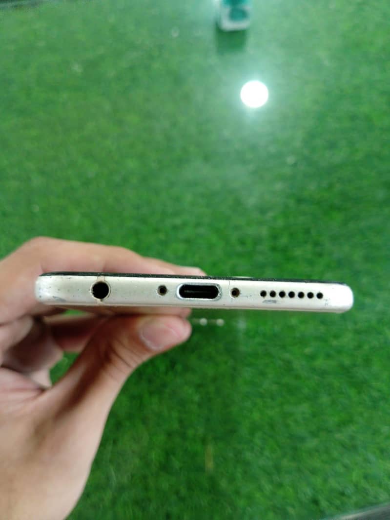 Huawei Nova 2 Plus 2
