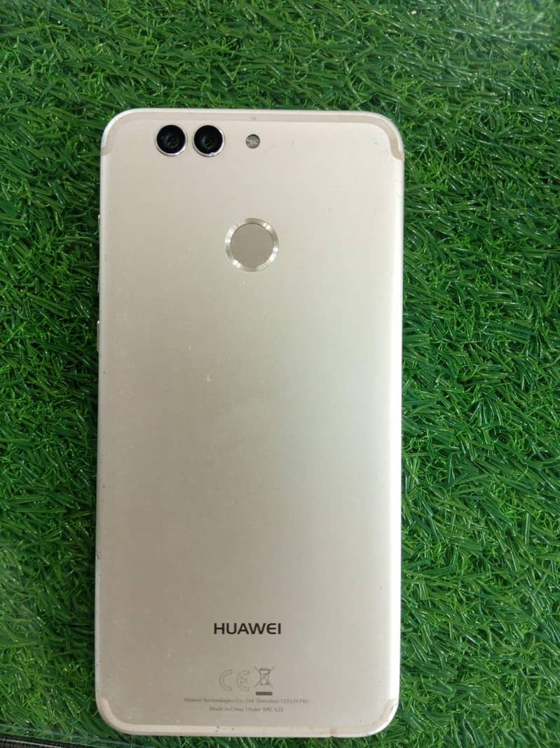 Huawei Nova 2 Plus 3