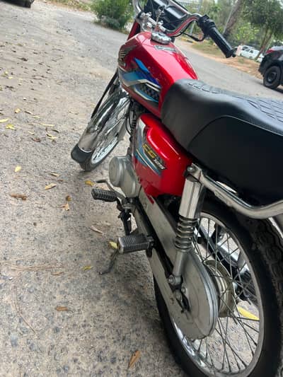 cg 125 for sale urgent cash need exchange posible with cd 70     24 25