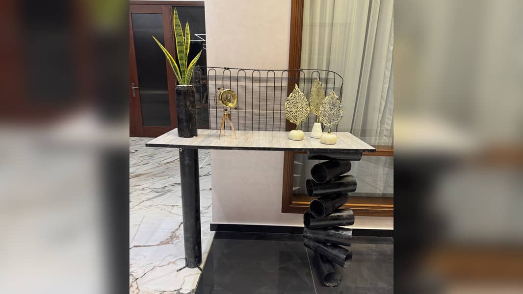 Recycle material use for console table 0