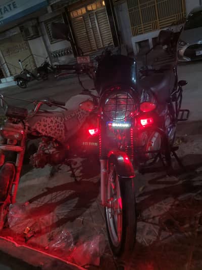 Suzuki gs 150 se