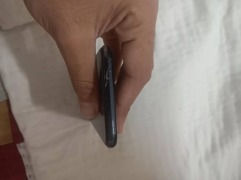 Apple iPhone SE 3