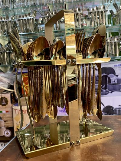 6 Persons Premium Quality Golden Cutlery Set