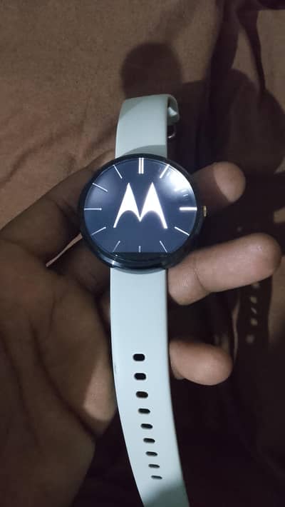 moto 360 Android watch.