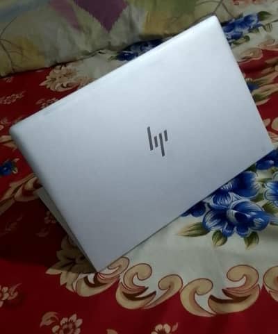 HP 640 g9 i5-12 Gen