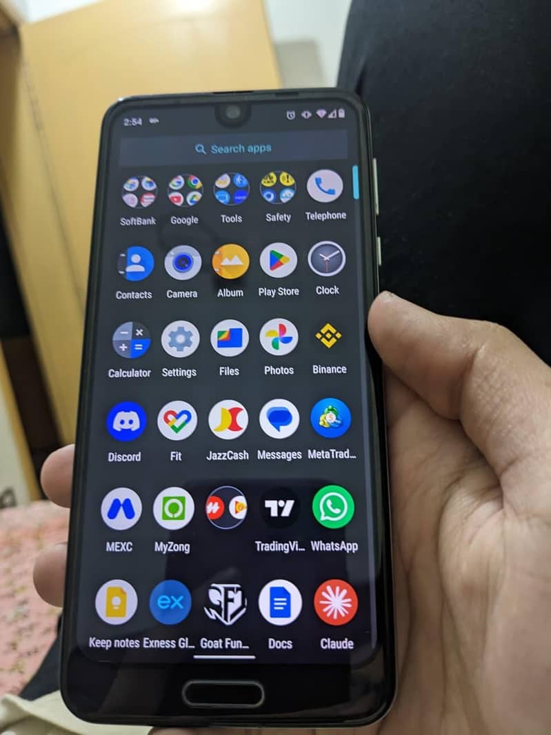 Sharp Aquos R2 (PTA) 0