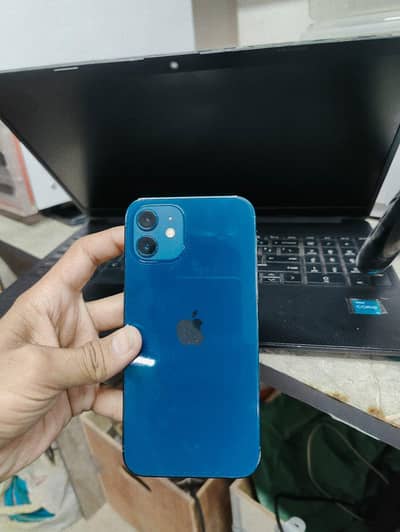 Apple iPhone 12