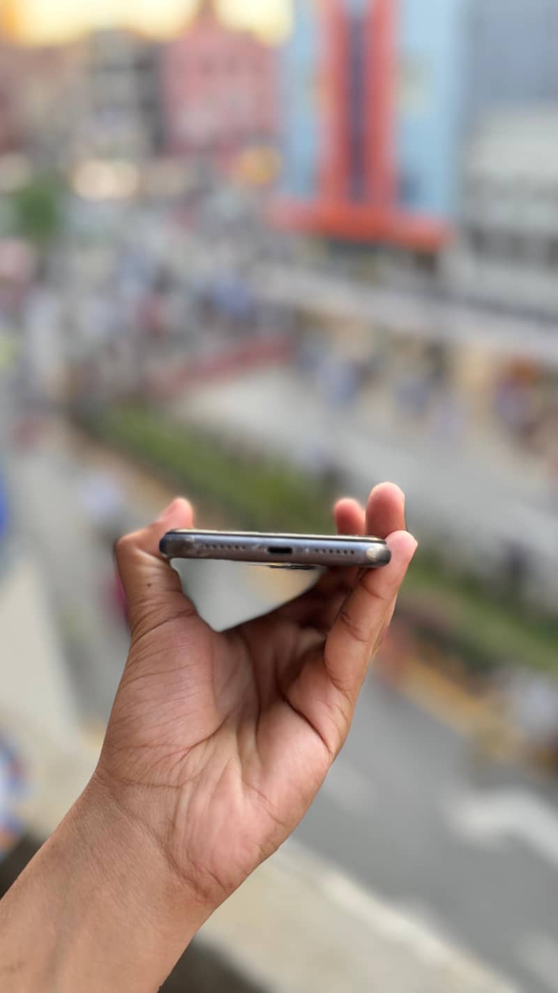 Apple iPhone 11 2