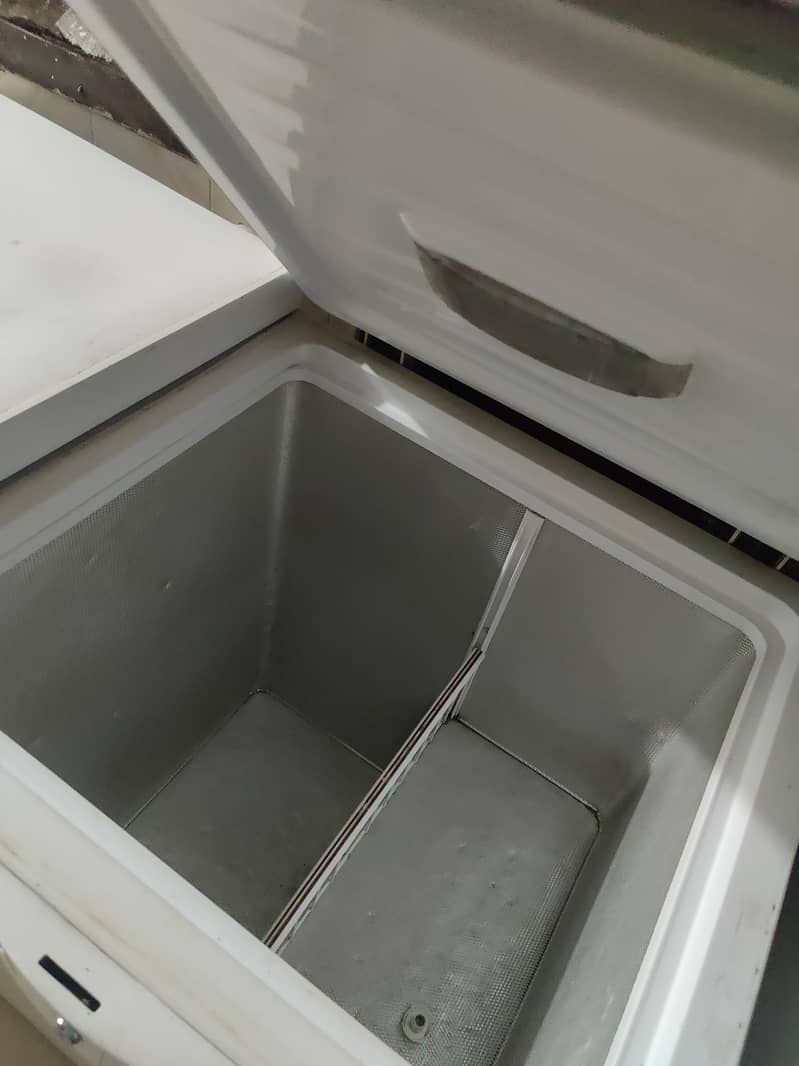 D freezer 1