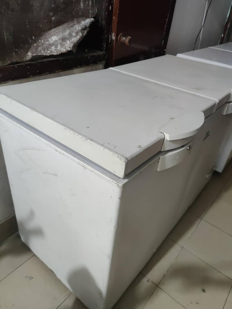 D freezer 4