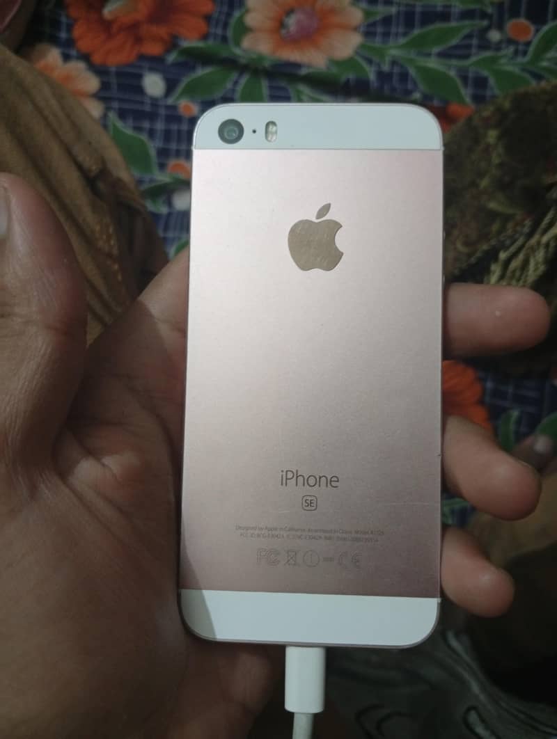 Apple iphone 5se 2