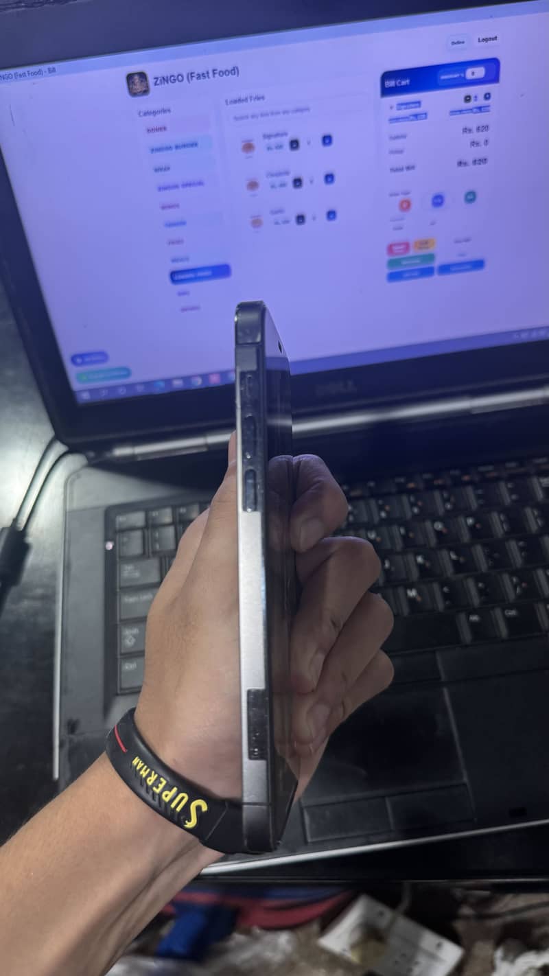 Iphone 12 pro 3