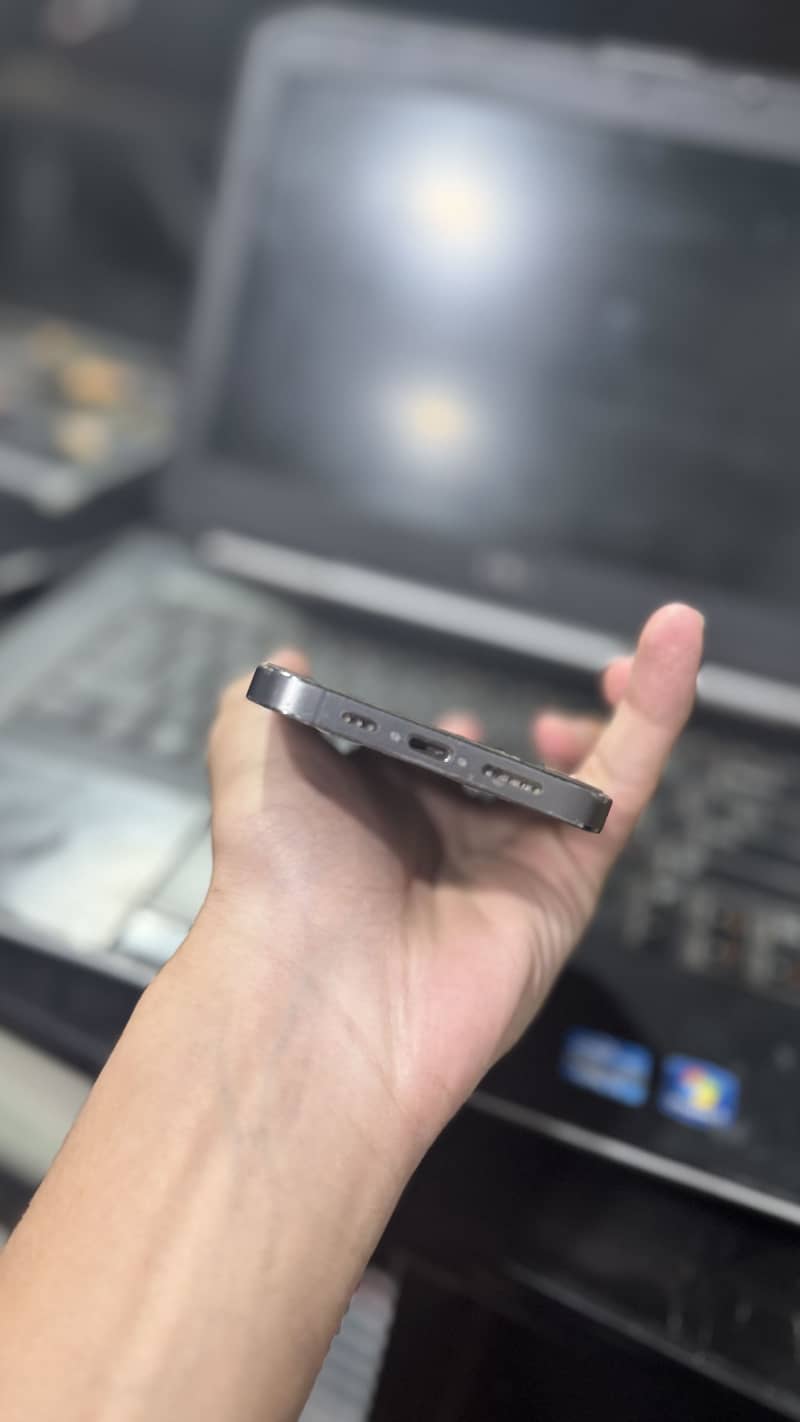 Iphone 12 pro 5