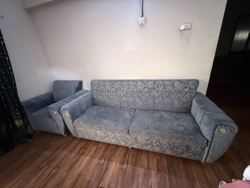 Sofaa seat 1