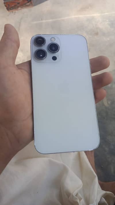 I phone XR covert 13 pro 64 Gb 100 betry
