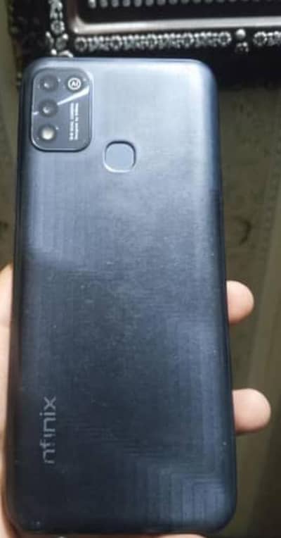 Infinix Hot 11 Play