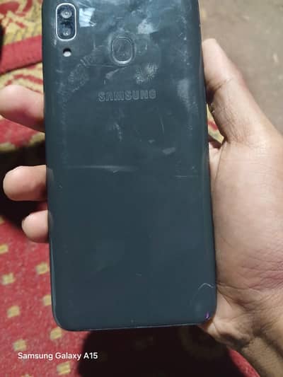 Samsung Mobile A20