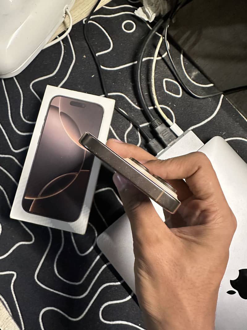 iphone 16 pro 6