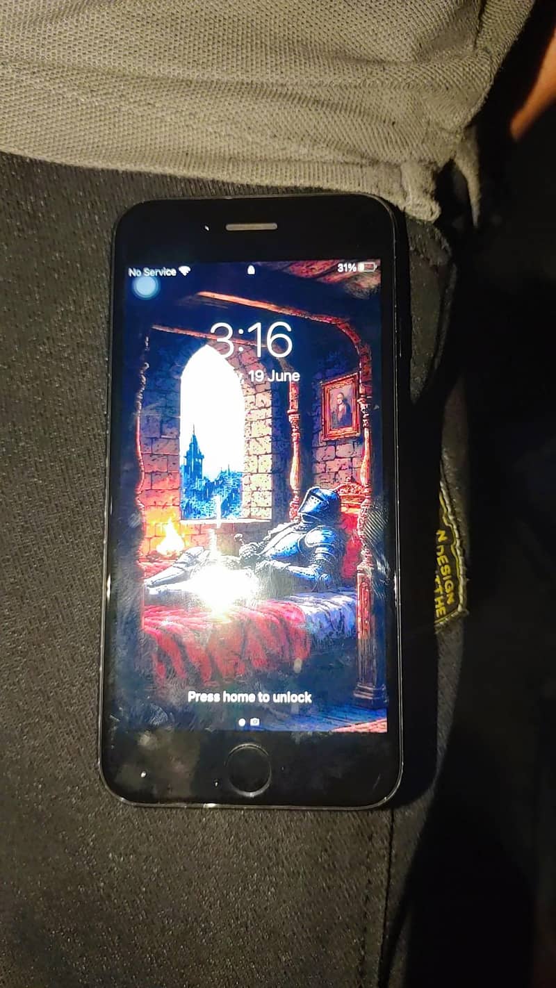 Apple iPhone 7 1